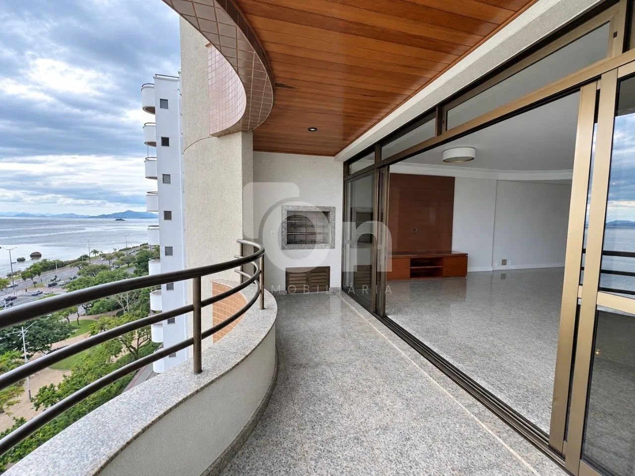 Apartamento de 4 dormitórios na Agronômica - Foto 5