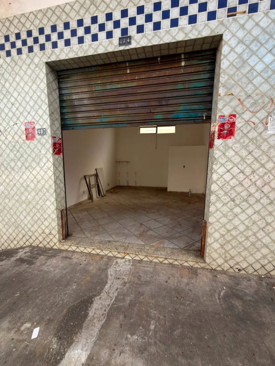 Alugo 2 lojas Rua Padre Feijo