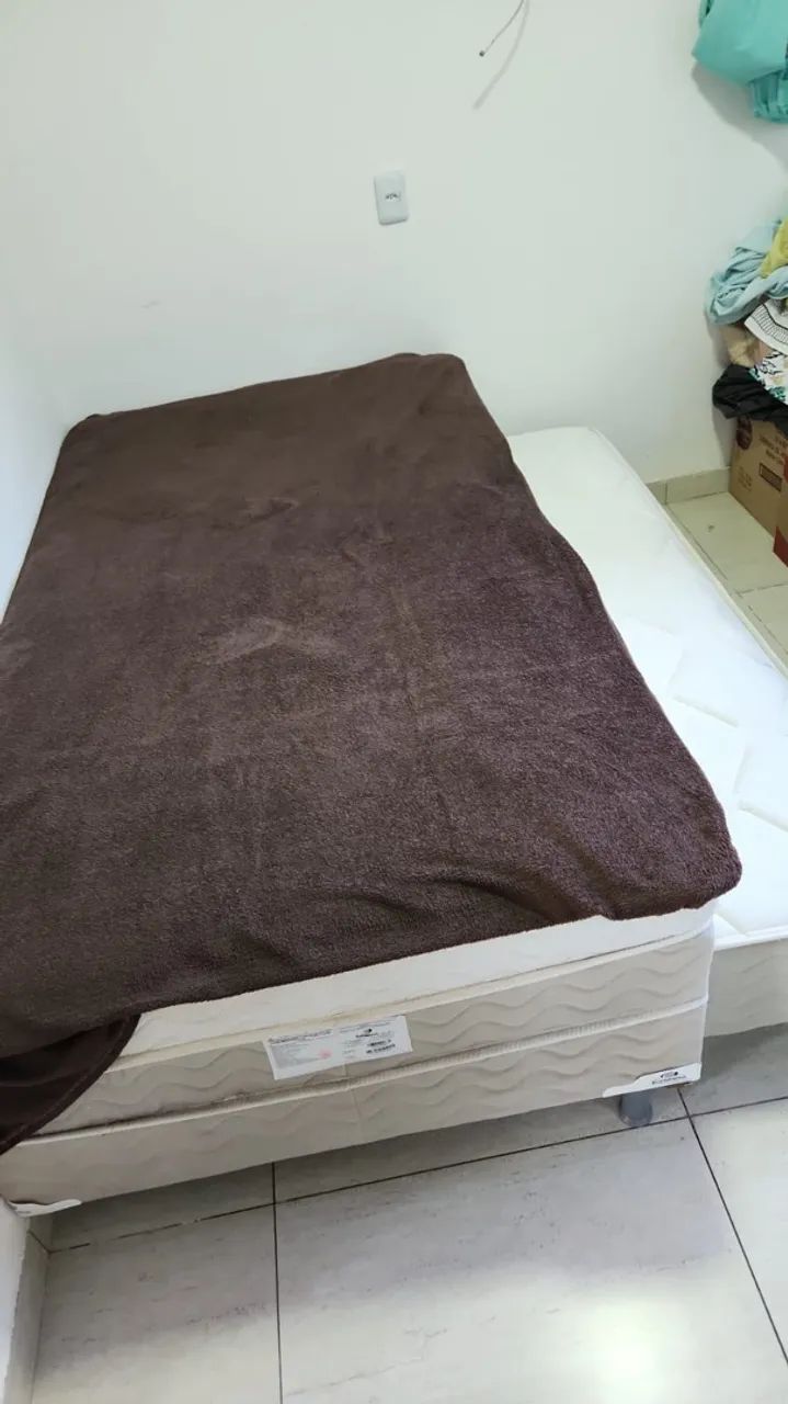Vendo cama solteirão com auxiliar - Foto 2