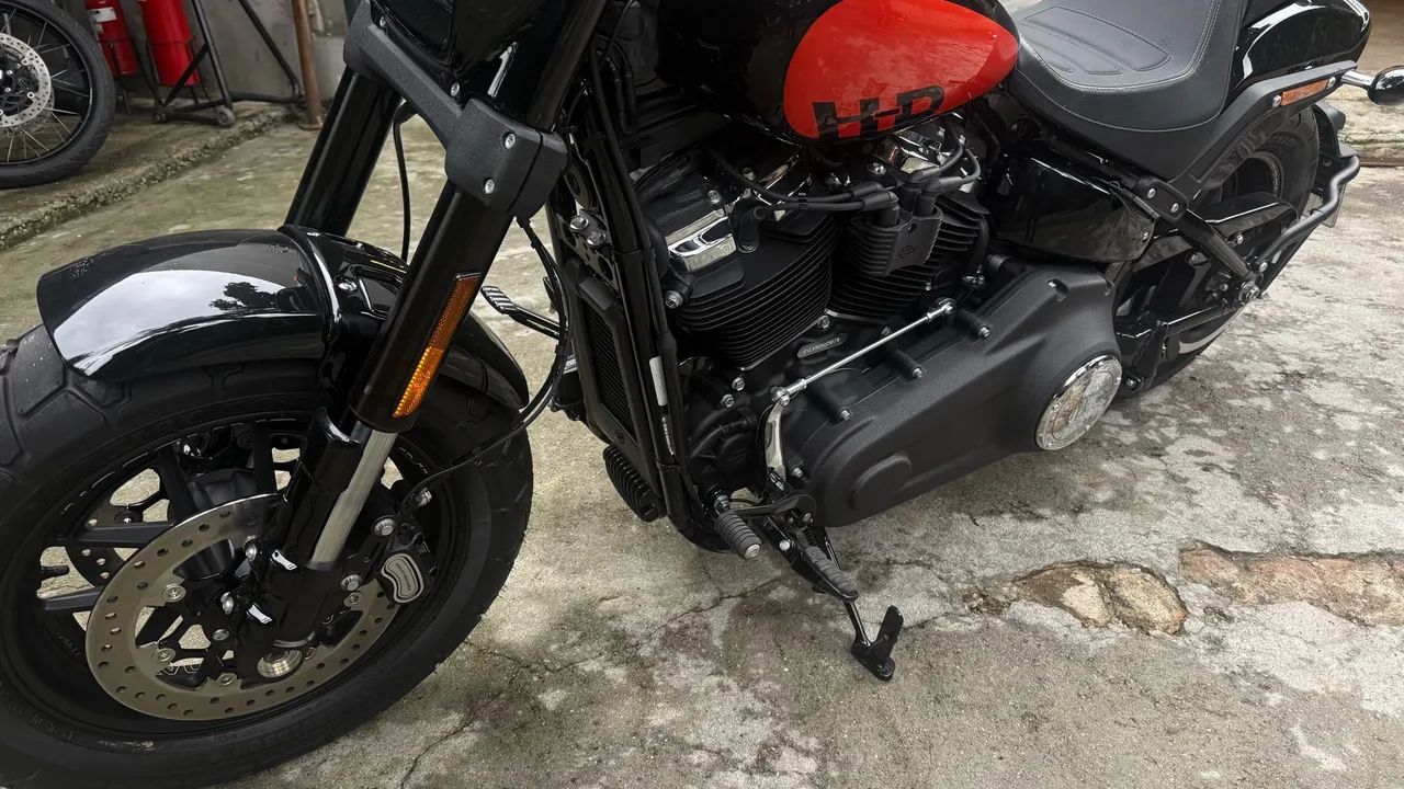 HARLEY DAVIDSON FATBOB 114  - Foto 3