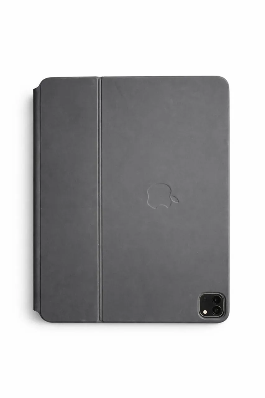 iPad Pro 13 M4 256GB Wi-Fi + Cellular - NÃO INCLUI O TECLADO E