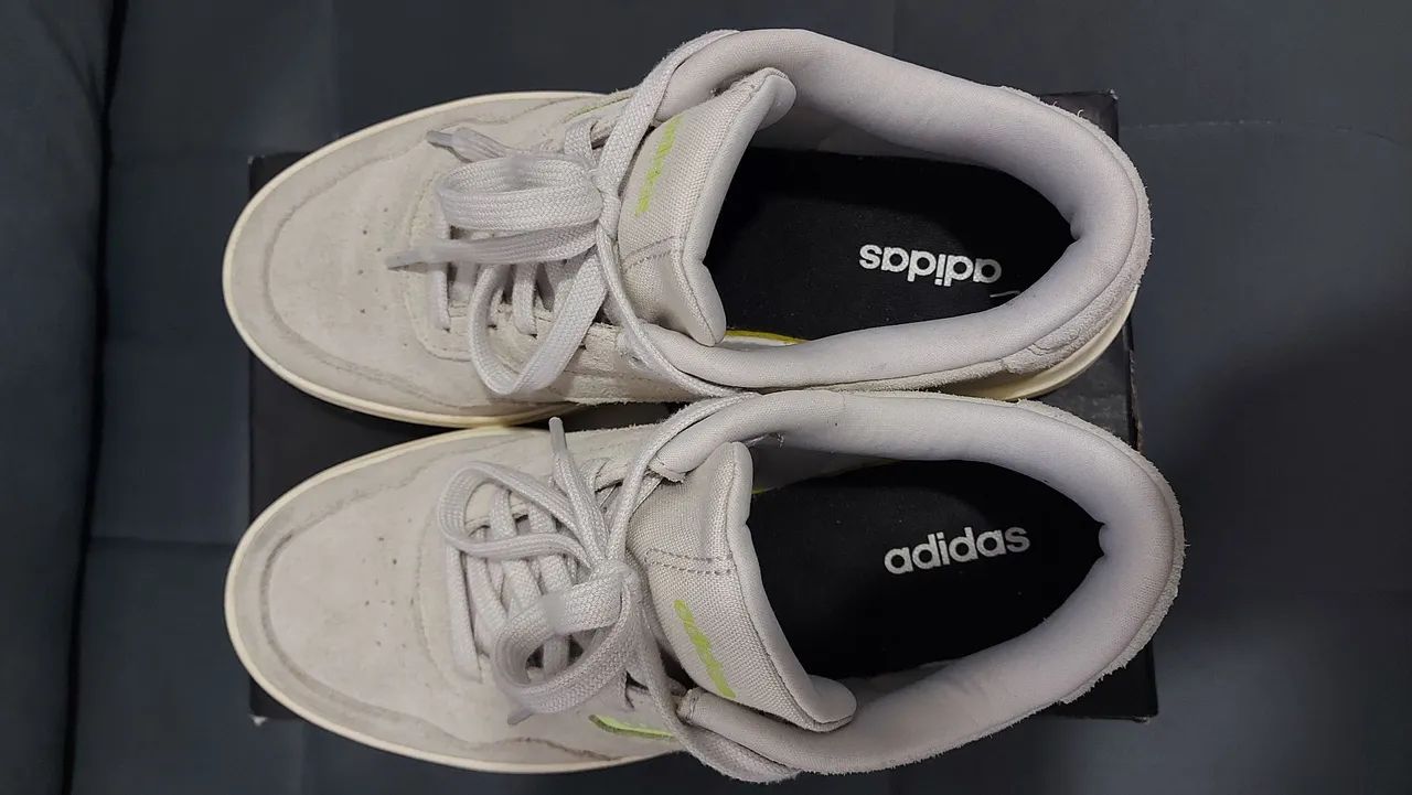 Tênis Adidas  - Foto 4