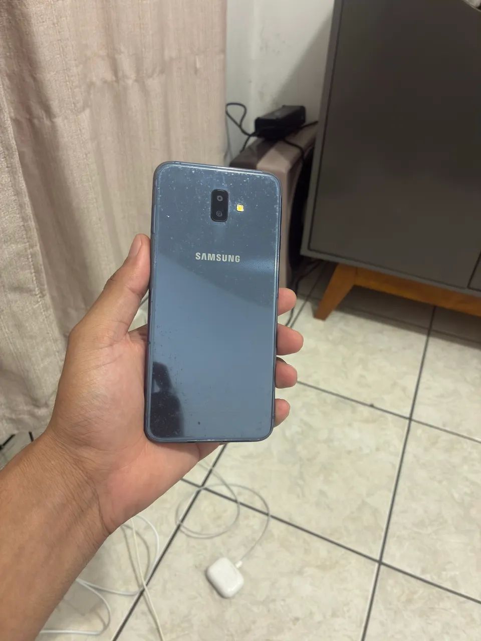 Samsung Galaxy J6+