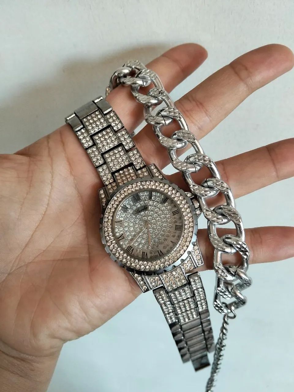 Kit acessórios Relógio + bracelete + gargantilha - Foto 3