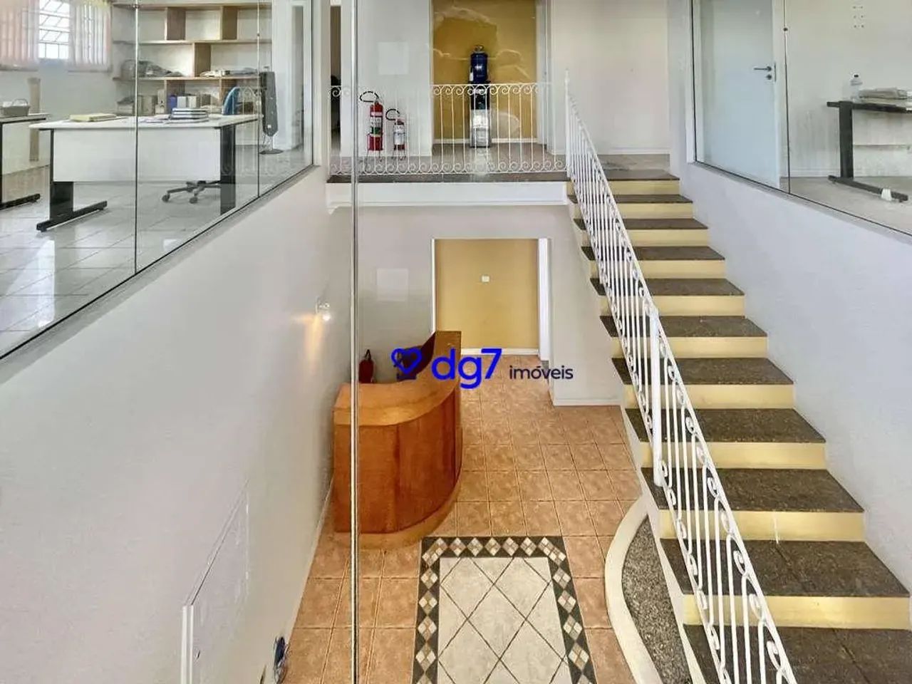 Casa comercial em local movimentado! - Foto 2
