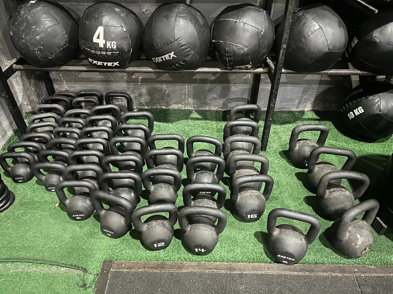 Kettlebell revertido diversas kilagens  - Foto 2