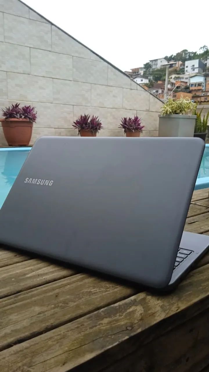 Notebook Samsung | NVMe 256GB | Core i5 8th Geração | 4GB Ram