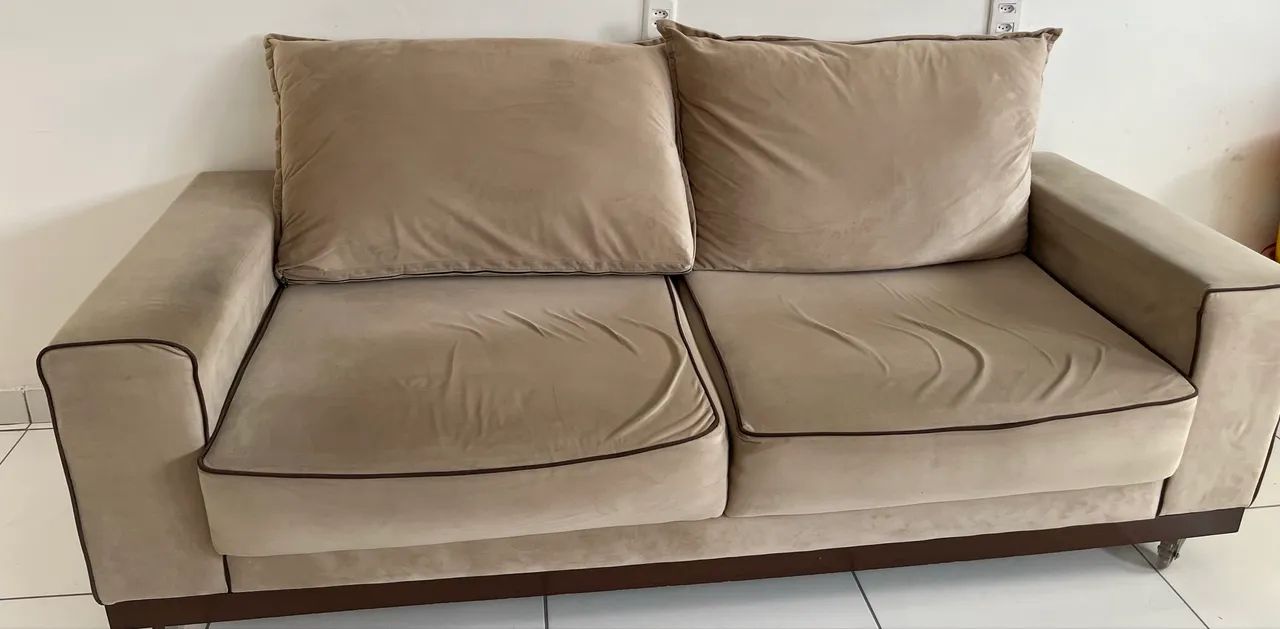 Sofá 3 lugares de veludo  - Foto 2