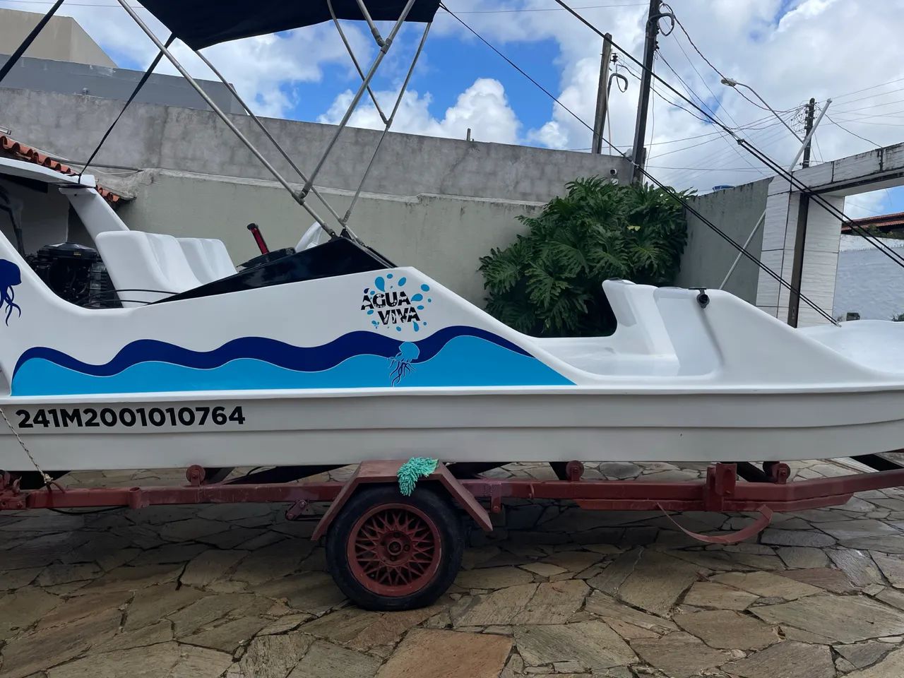 Jangada flipper 6 lugares 50hp 2t