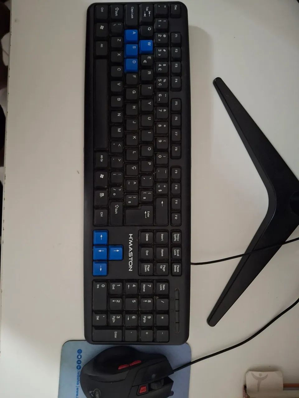 Vendo teclado e mouse RGB