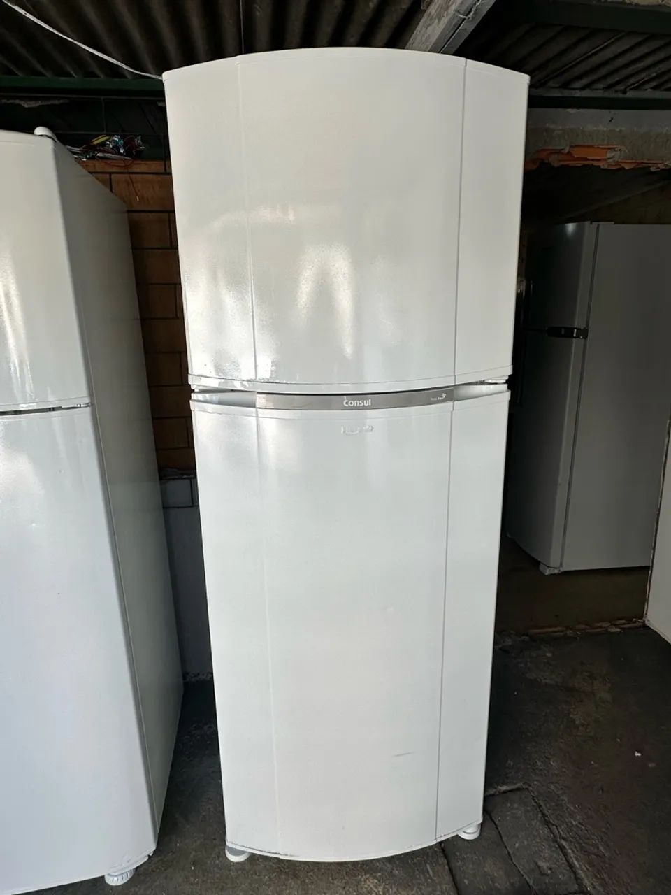 Vendo geladeira grande 