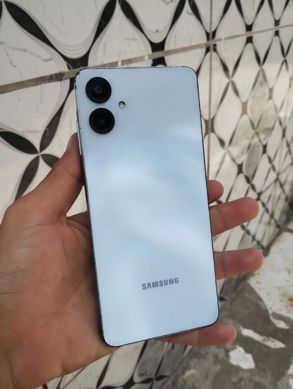 Samsung A06 