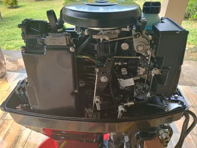 Motor popa Mercury 40hp EO super partida eletrica com comando - Foto 2