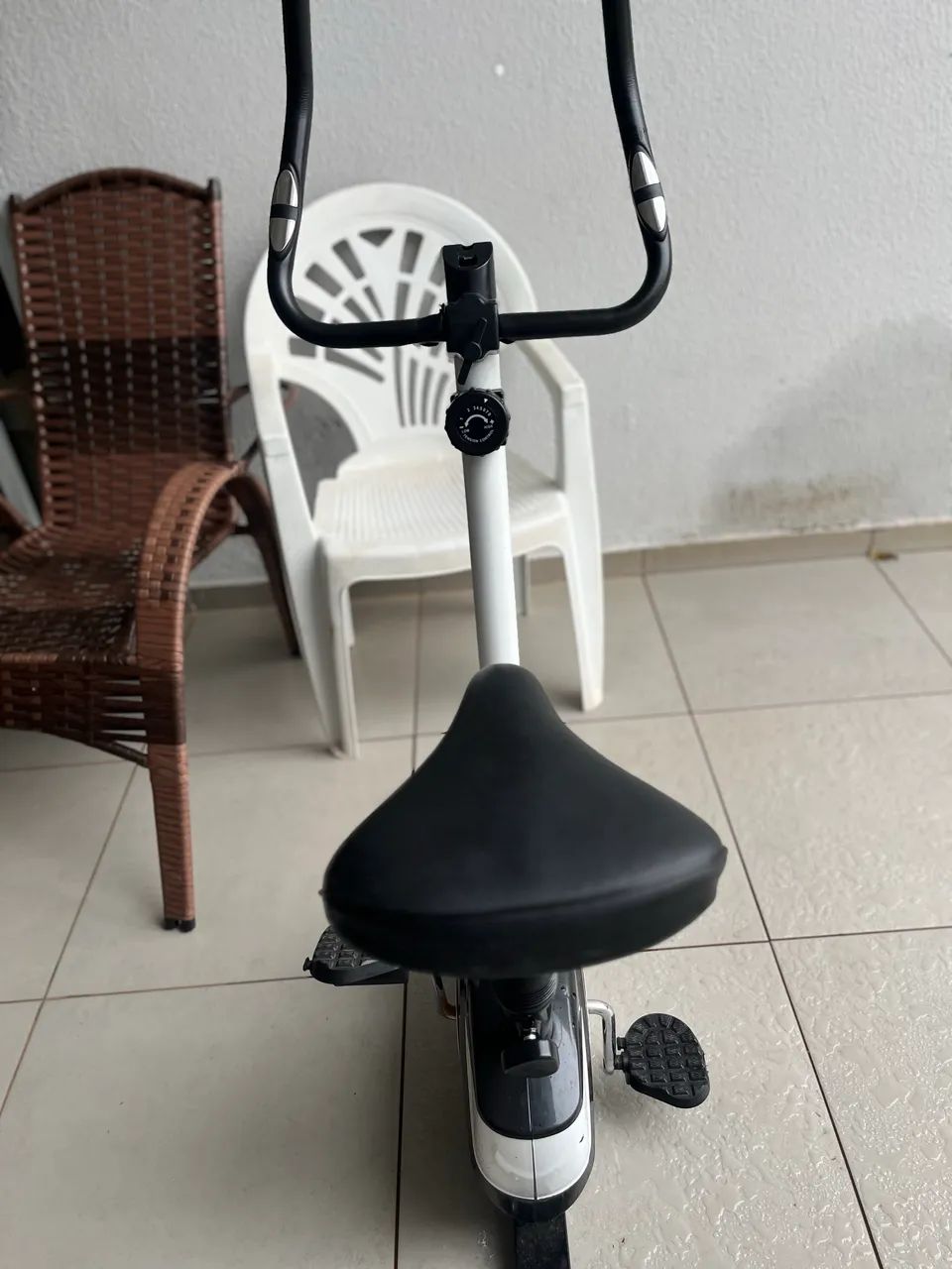 Bicicleta Ergométrica Gallant - Excelente Estado - Foto 2