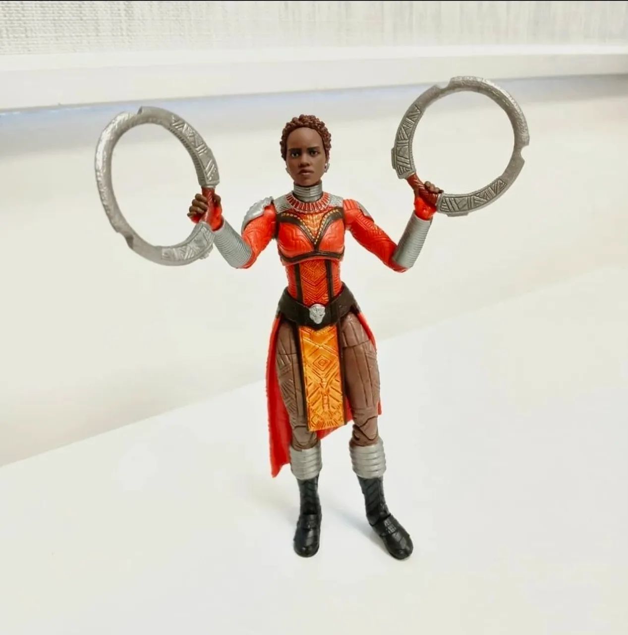 Nakia Pantera Negra - Hasbro - Foto 5