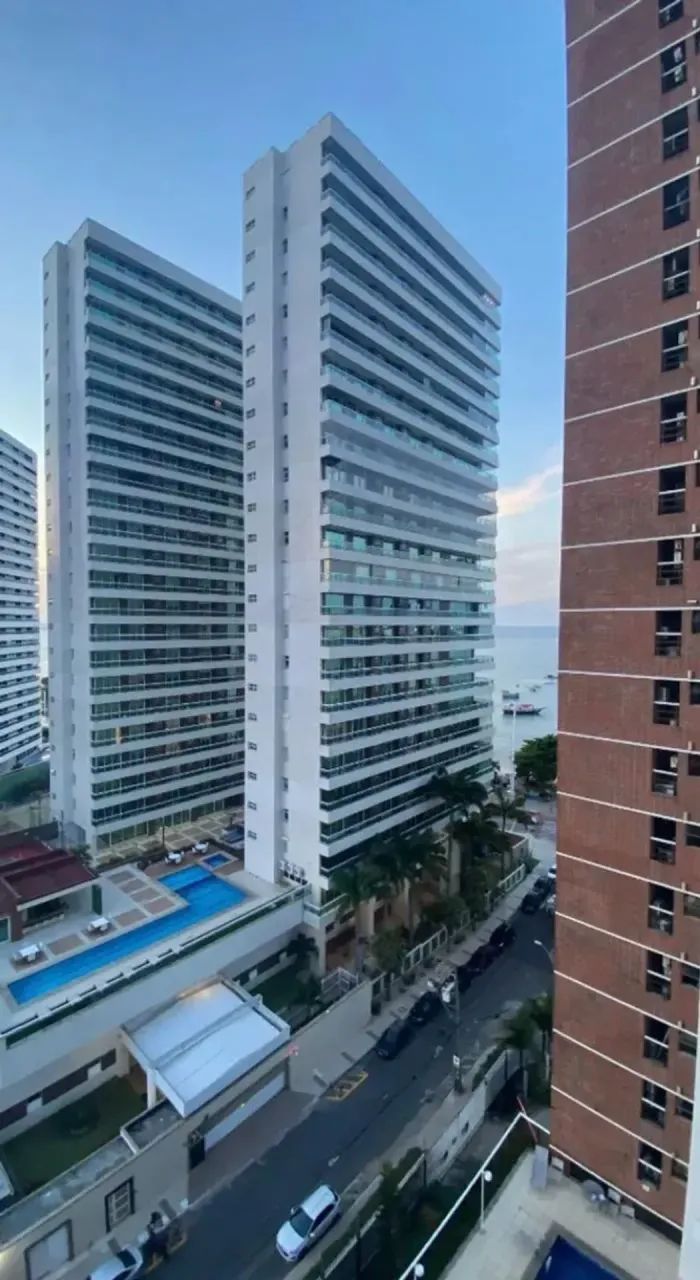Alugo apartamento mobiliado com três dormitórios - Foto 3