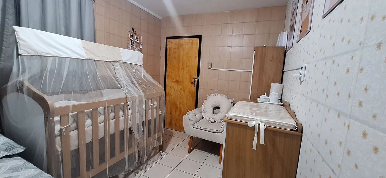 Berço Cama infantil seminovo 