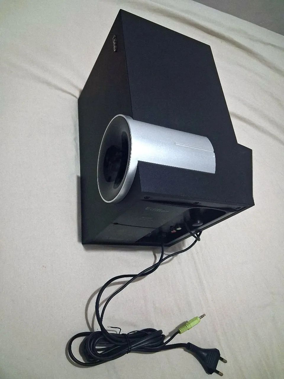 Subwoofer Edfier