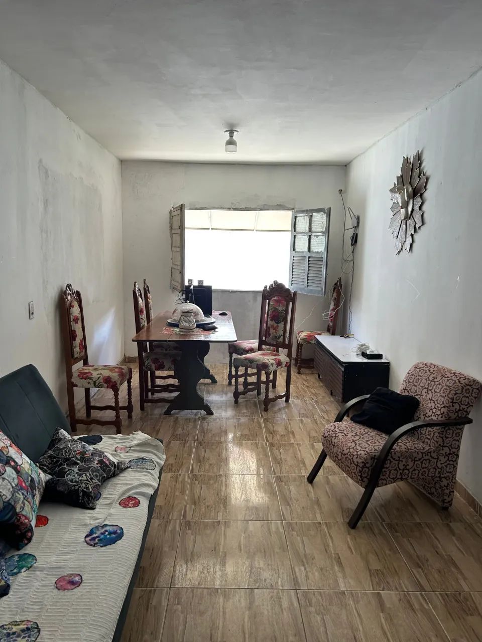 VENDO : CASA com 1 ANDAR, 4 QUARTOS com 3 SUÍTES na MASSAGUEIRA. - Foto 4