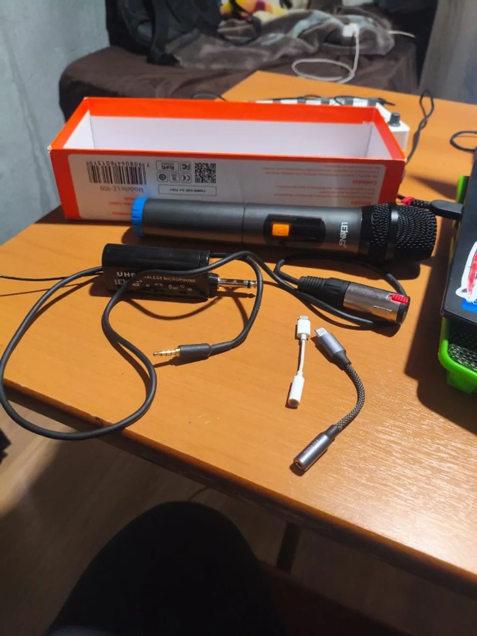 Microfone Sem Fio Receptor Digital Wireless Lelong Le-909 - Foto 4