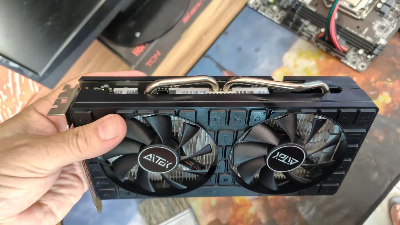 Placa de vídeo AMD RADEON RX580  - Foto 2