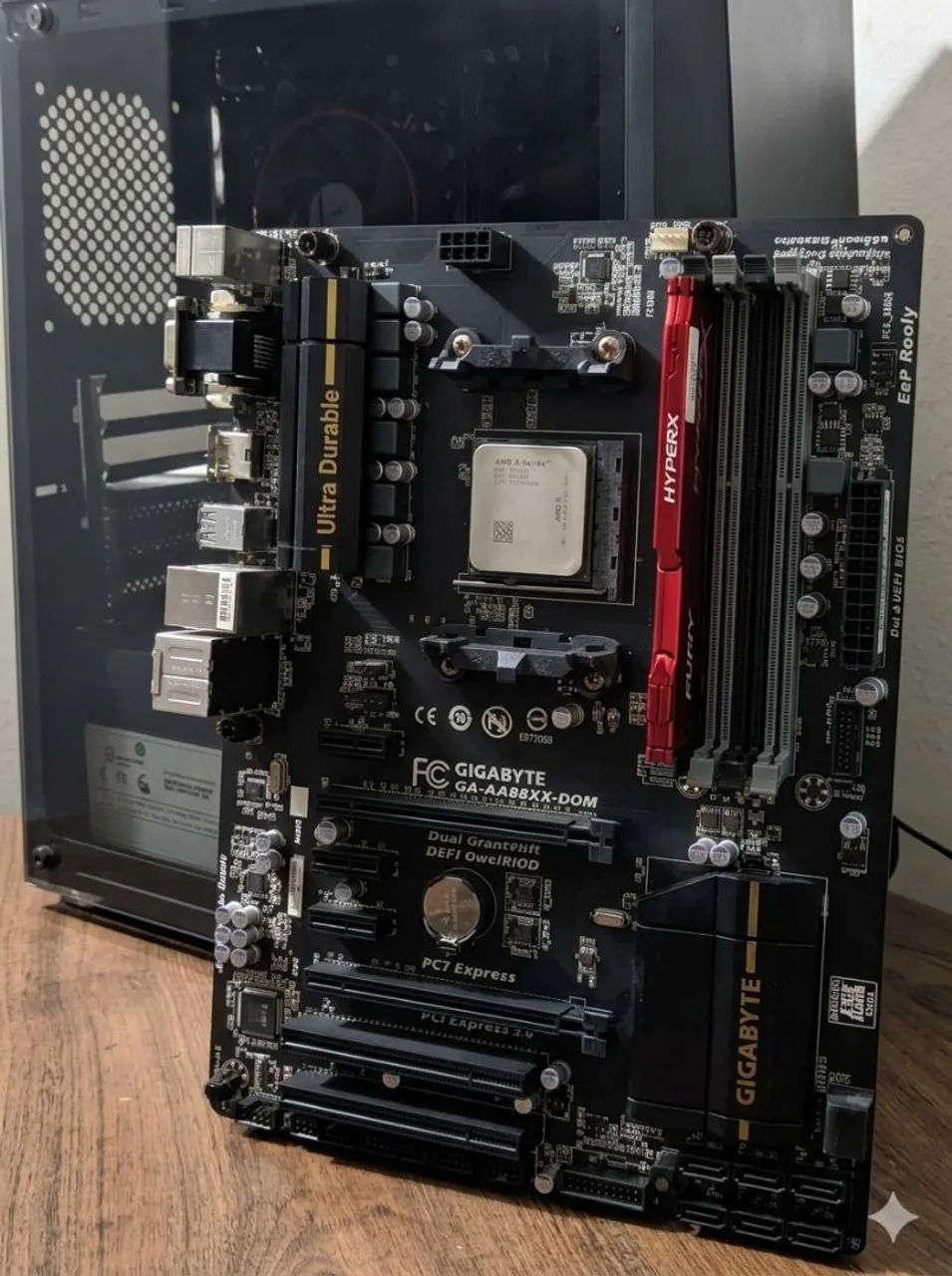 Computador AMD Gigabyte Dual BIOS + 8GB RAM + SSD 120GB <br>  - Foto 2