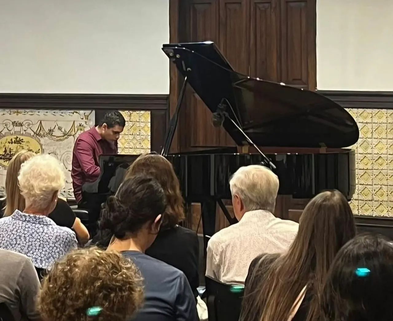 Aulas de piano com professor premiado internacionalmente. - Foto 3