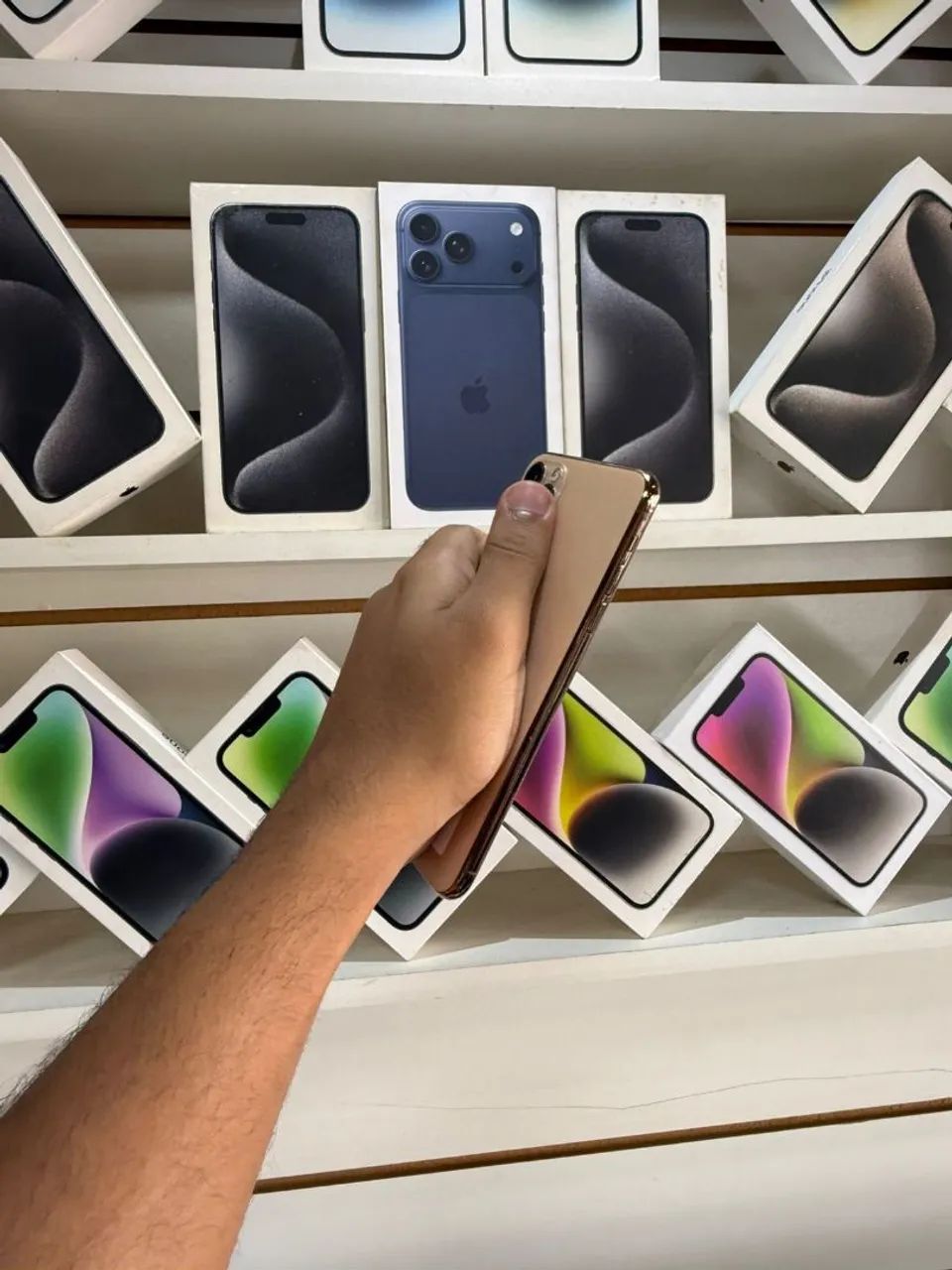 IPHONE 11 PRO MAX 64 Gb <br>1.500,00 - Foto 3