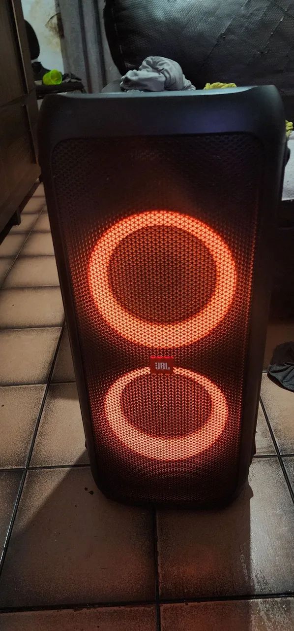 Caixa de Som Bluetooth JBL PartyBox 300 Preto
