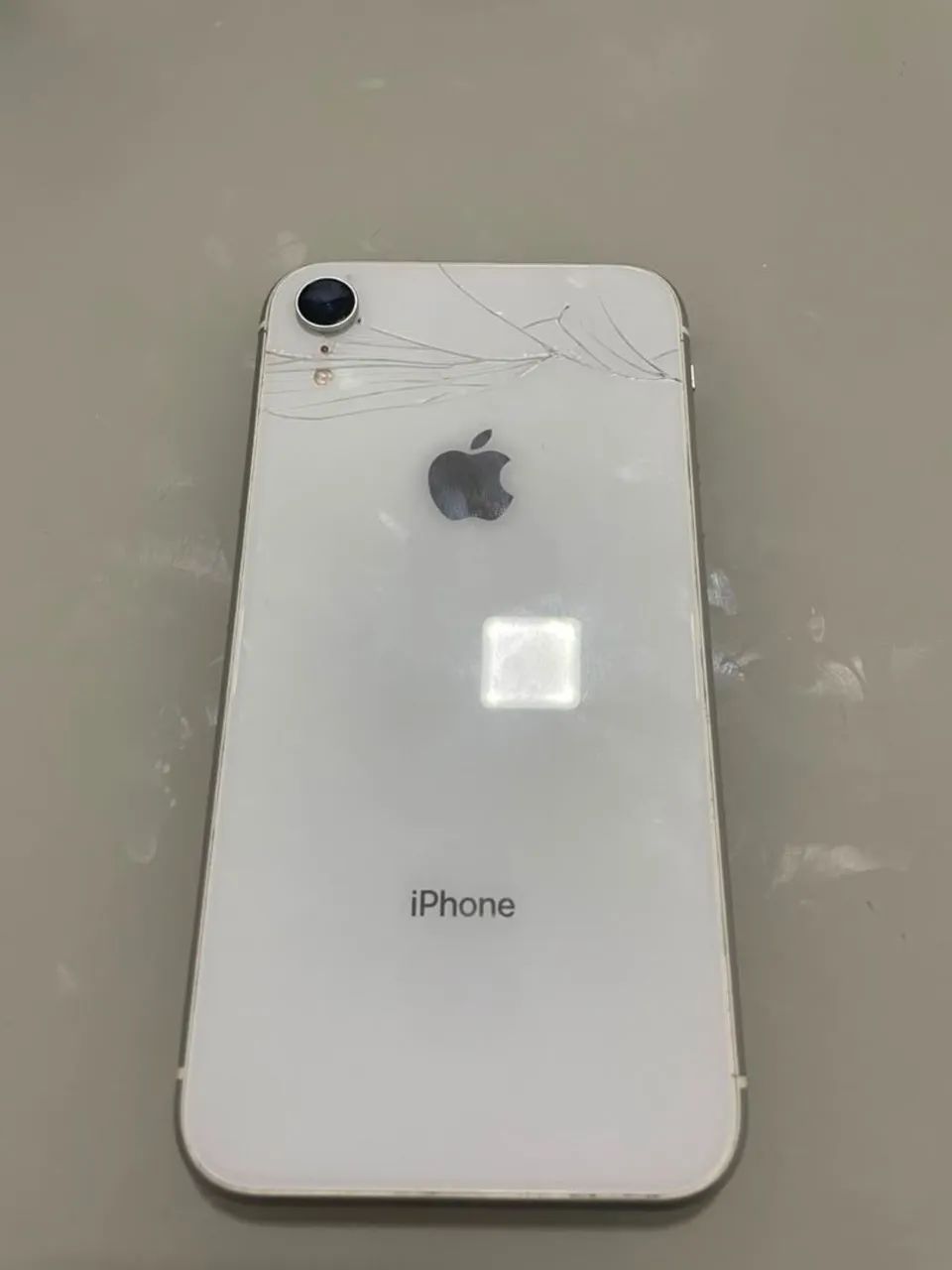 IPhone 128 gb - Foto 2