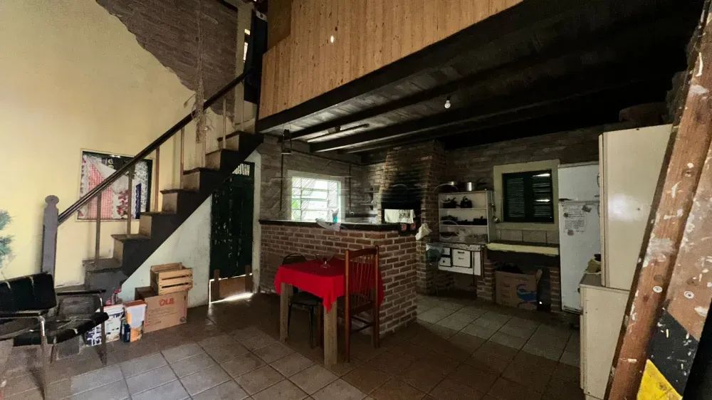 Casa ampla central a venda. - Foto 2