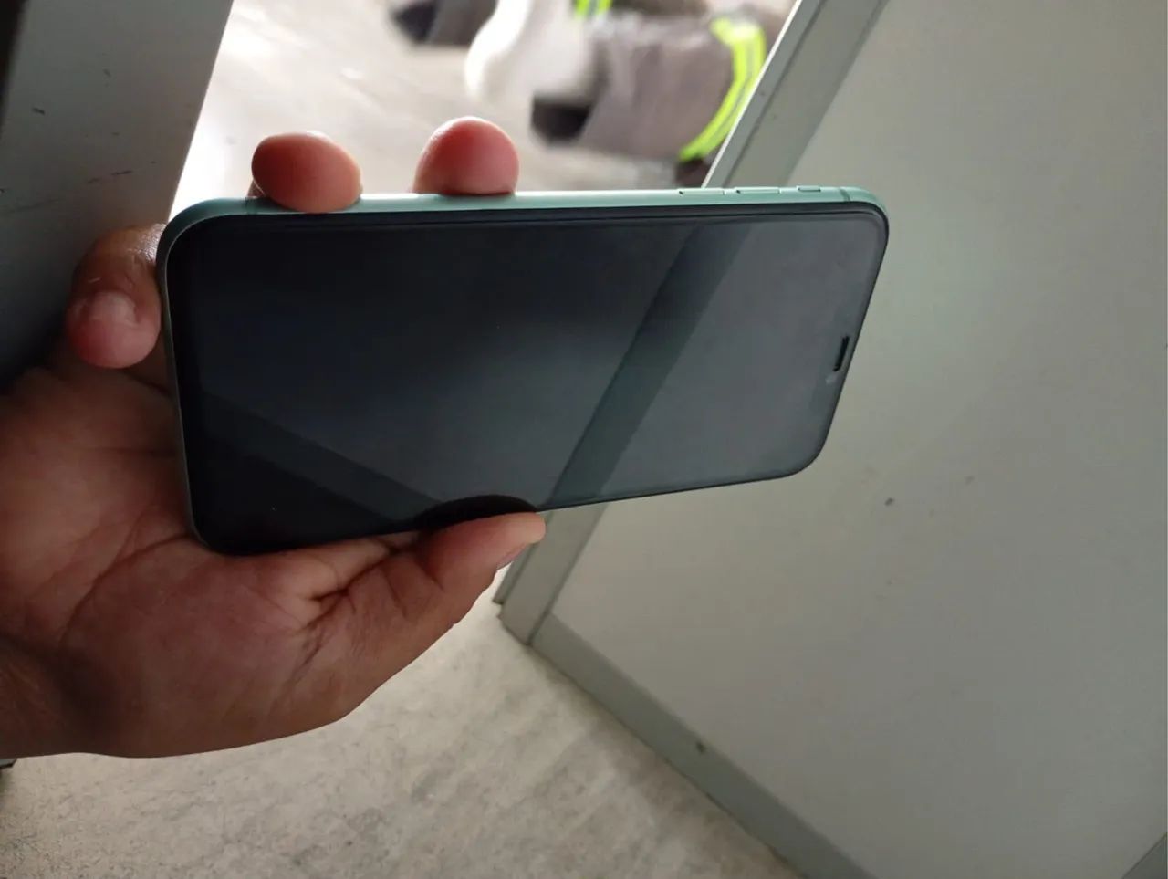 Vendo  Iphone 11 - Foto 4
