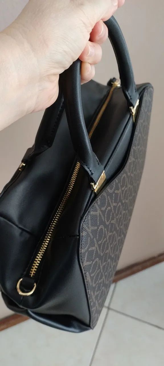 Bolsa de mão e de ombro Calvin Klein original Nova  - Foto 5