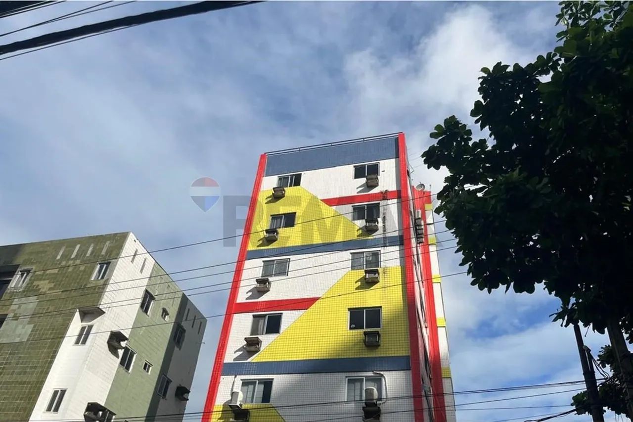Apartamento Mobiliado com 2 Quartos e Suíte | Próximo à Praia de Boa Viagem | 73m²
