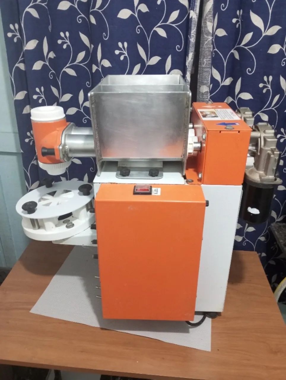 Máquina na de salgados - Foto 3