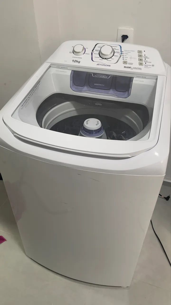 Máquina de Lavar Seminova