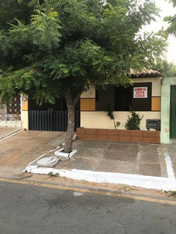 Vende-se esta casa