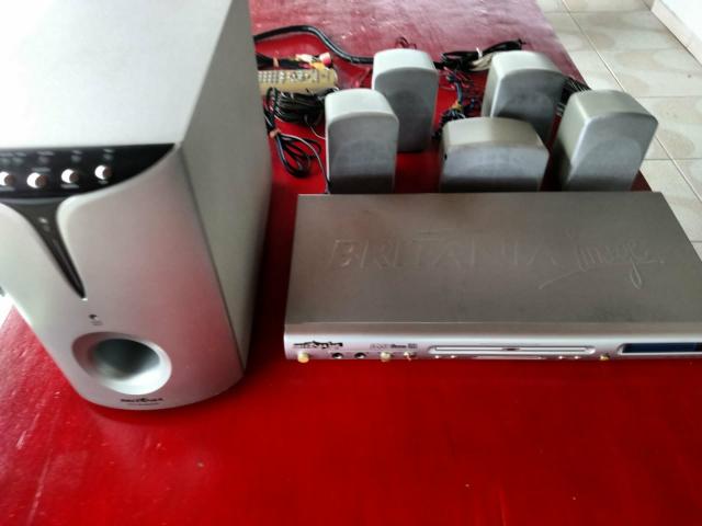 Home Theater completo + DVD Britânia + 10 DVDS