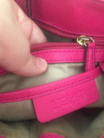Bolsa Michael Kors 400,00 vender hoje! - Foto 4