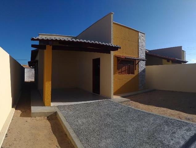 Linda casa no Flores do Campo II com 78m2. Documentação grátis. Apenas R$ 139.000,00