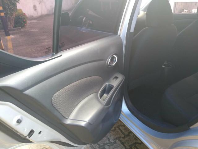 Nissan versa - Foto 11