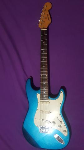 Vendo guitarra mais capa