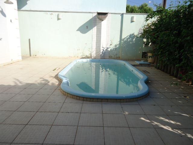 Casa de esquina no Condomínio Damha II - Foto 15