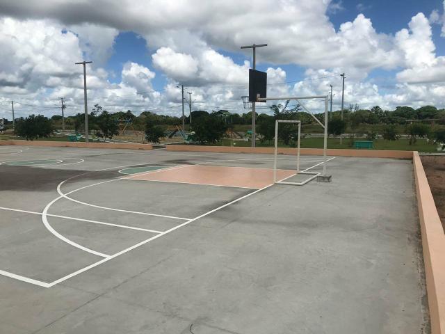 Lotes na região do aeroporto pronto para morar ou investir - Foto 5