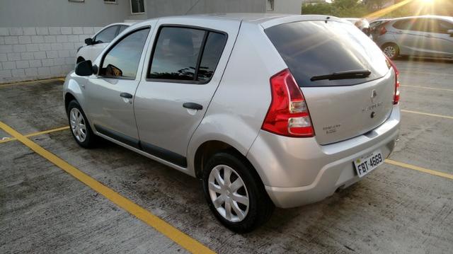 Sandero 1.6 2012 Baixo Km - Foto 11