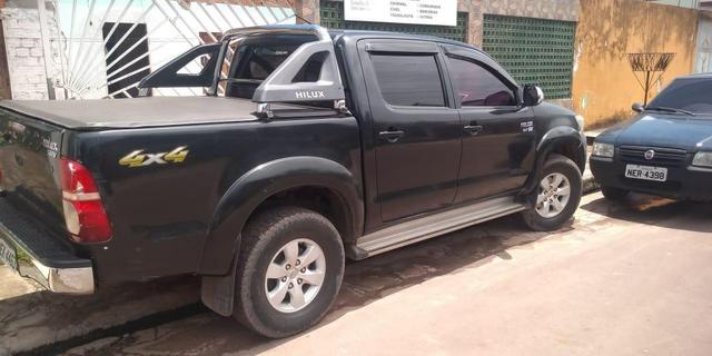 Hillux SRV 4x4 gasolina - Foto 4