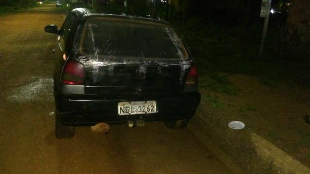 Vendo esse carro Gol ano 1998 - Foto 4