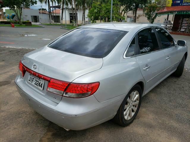 Azera 3.3 v6 - Foto 3