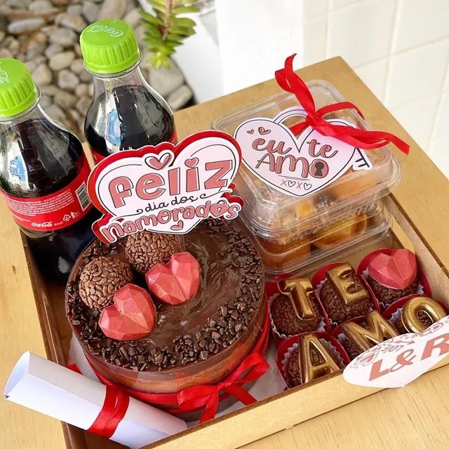 Aluguel de mesas, lembrancinhas personalizadas, etc - Foto 3