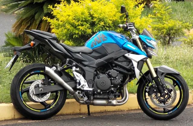 olx suzuki gsr 750